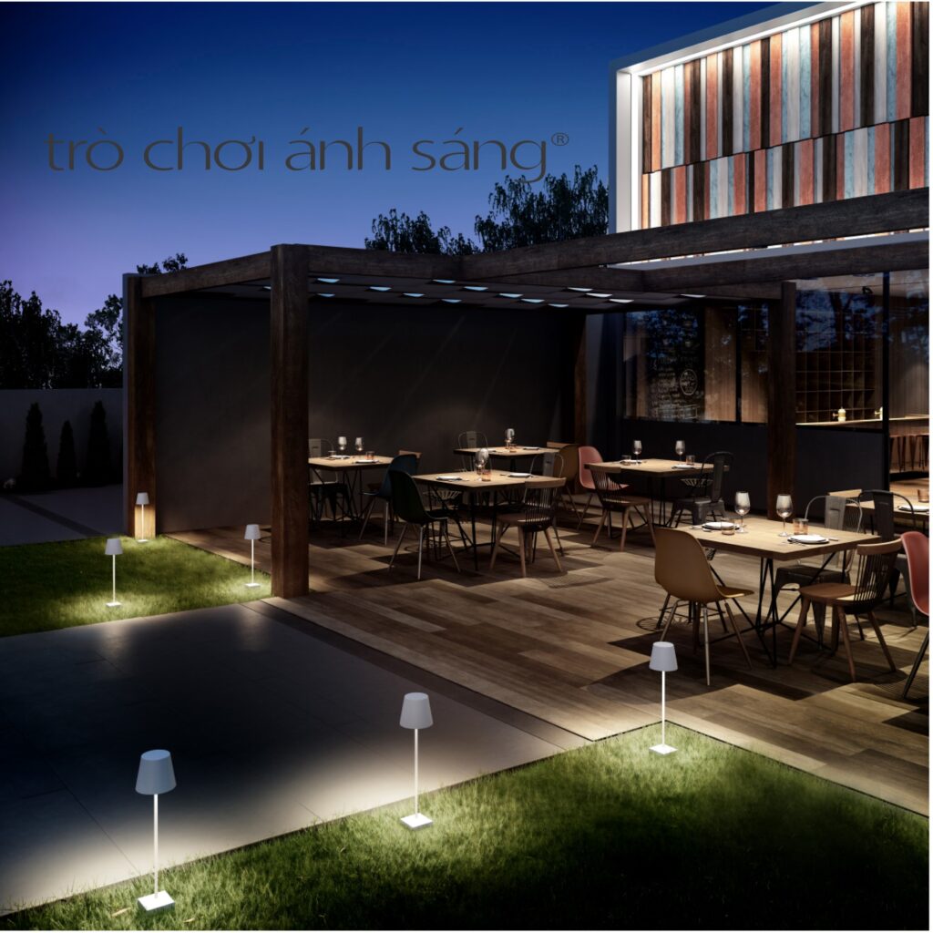 OUTDOOR TABLE LAMPS